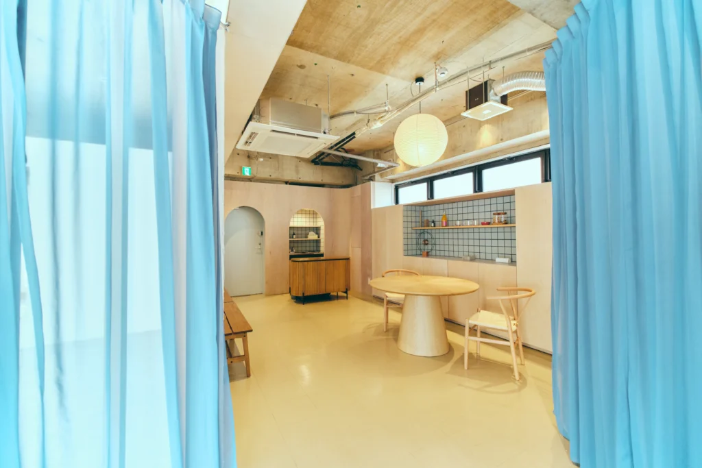 sazanamiの内装画像